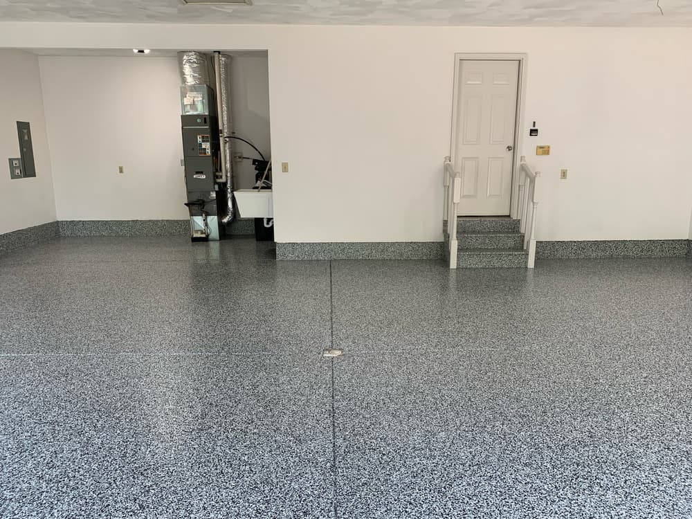 Garage Floor  in Greenwood image