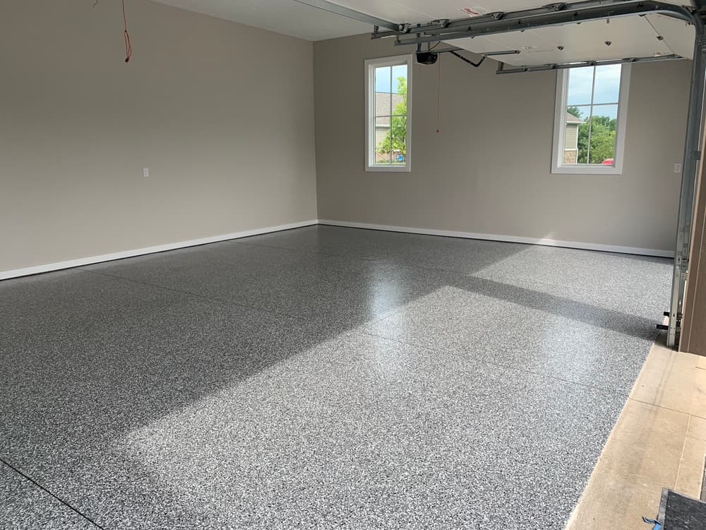 Flake System Garage Floor Coating in Carmel image